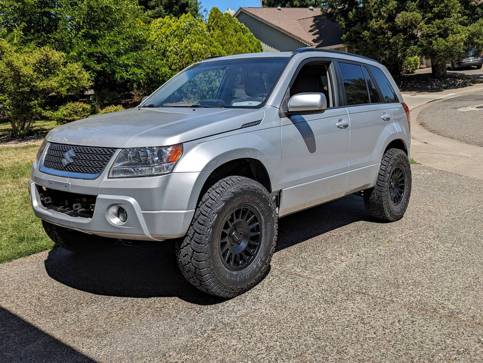2005+ Suzuki Grand Vitara 7.6cm(3inch) Lift Kit